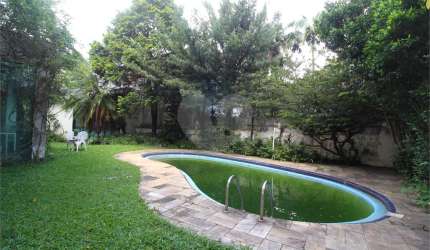Casa com 4 quartos à venda em Jardim Leonor - SP