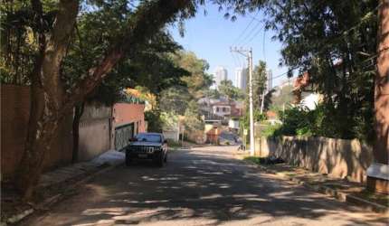 Terreno à venda em Fazenda Morumbi - SP