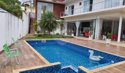 Condomínio com 4 quartos à venda em Jardim Caiapiá - SP