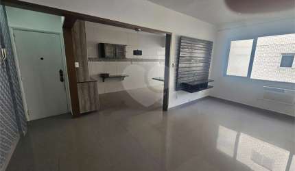 Apartamento com 2 quartos à venda em Aparecida - SP