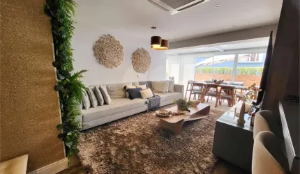 Apartamento com 3 quartos à venda em Gonzaga - SP