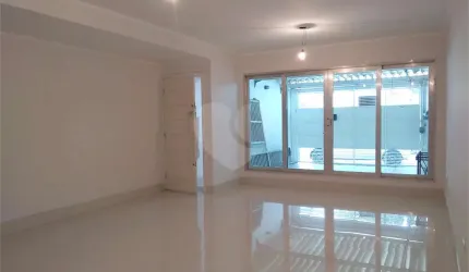 Sobrado com 4 quartos à venda em Santo Amaro - SP