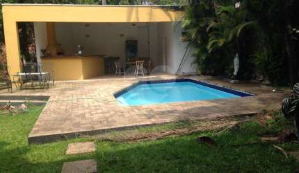 Casa com 4 quartos à venda ou para locação em Vila Tramontano - SP