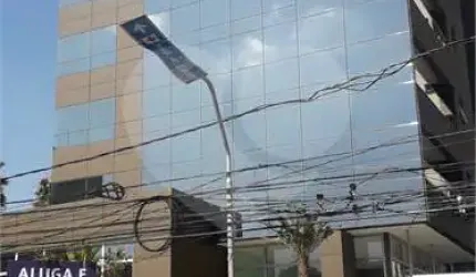 Prédio inteiro à venda ou para locação em Pinheiros - SP