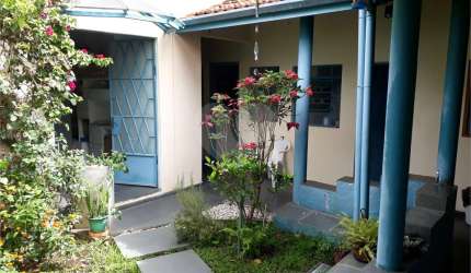Casa térrea à venda ou para locação em Campo Belo - SP