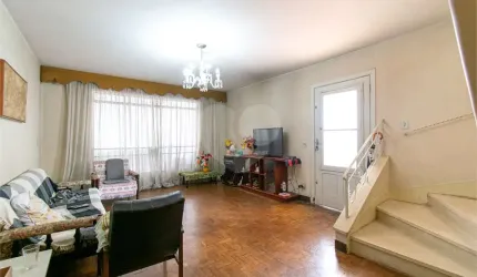Sobrado com 3 quartos à venda em Mirandópolis - SP