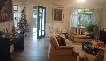 Casa de vila com 3 quartos à venda em Vila Elvira - SP