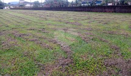 Terreno à venda em Jardim Acapulco - SP