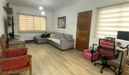 Sobrado com 3 quartos à venda em Vila Marari - SP