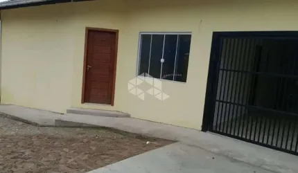 CASA A VENDA COM 3 QUARTOS, SENDO 1 SUÍTE, EM RUA TRANQUILA SEM SAÍDA NO BOM RETIRO