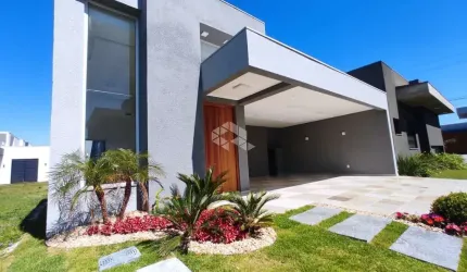 Casa Condomínio Fechado, 4 suítes, Lavabo, Xangri-lá-RS