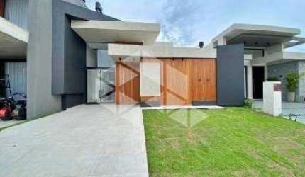 Casa em Condomínio à venda no Sunset, Xangri-Lá com 4 quartos (4 suítes)