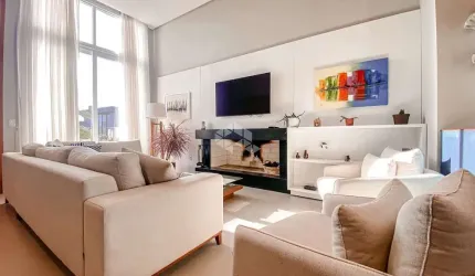 Casa com piscina aquecida, mobiliada e decorada 04 suítes, sendo 02 americanas, Mobiliada e decoradaCondomínio Riviera