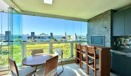 Cobertura no Rossi Atlantida, mobiliada e decorada com 4 dormitórios/quartos