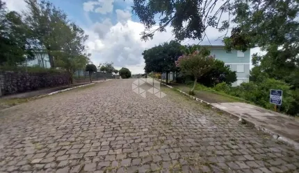 Terreno em bairro residencial