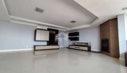 APARTAMENTO AMPLO