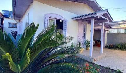Casa de 3 quartos no bairro Jardim Gloria