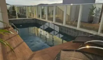 Apartamento com 02 suítes na Praia de Bombas, em Bombinhas/SC