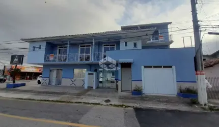 Apartamento com 05 quartos/dormitórios no bairro Bela Vista, em São José- SC