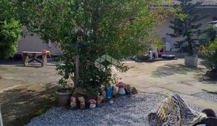Casa com 3 quartos/dormitórios no bairro Praia de Fora, em Palhoça- SC