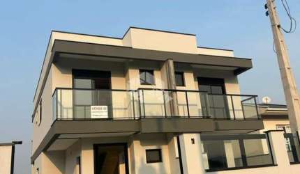 Casa/Sobrado com 3 quartos/dormitórios no bairro São Sebastião, em Palhoça- SC