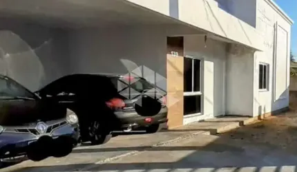 Casa com 3 quartos/dormitórios no bairro Serraria, em São José- SC