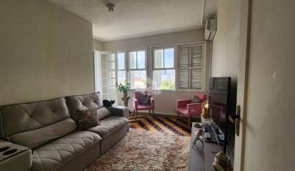 Apartamento com 2 quartos no bairro Azenha