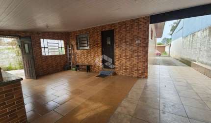Casa a venda em Porto Alegre, no bairro Sarandi