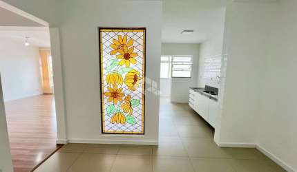 Apartamento 03 dormitórios com uma vaga no Bairro Santana