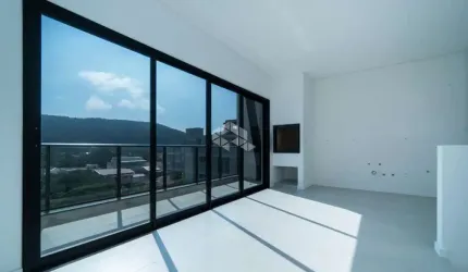 Cobertura duplex com dois quartos no Mariscal em Bombinhas SC