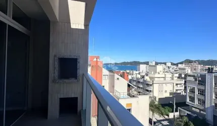 Apartamento Duplex Vista Parcial do Mar