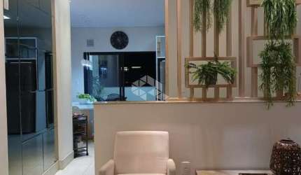 Cobertura Duplex mobiliada e decorada na Praia de Bombas
