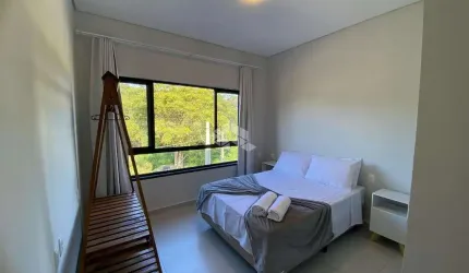 Casa Sobrado com duas suites no canto Grande Bombinhas SC