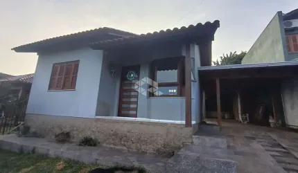 Casa 1 dormitório com closet no Jardim Buhler