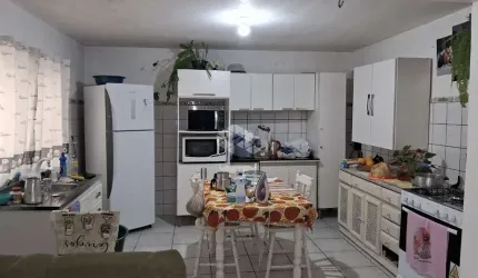 Casa com 05 dormitórios à venda no bairro São josé Em Santa Maria