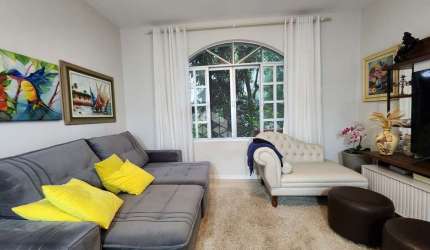 APARTAMENTO À VENDA NO BAIRRO PANTANAL  3 QUARTOS E VAGA DE GARAGEM PRÓXIMO À UFSC E ELETROSUL FLORIANÓPOLIS/SC