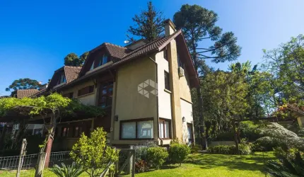 Encante-se com o Refúgio dos Seus Sonhos no Bairro Bavaria em Gramado!