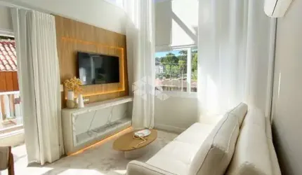 A venda apartamento de 1 dormitório, localizado no centro de Canela.