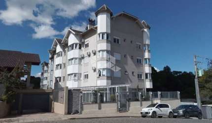 Apartamento dois dormitórios mobiliado em Canela