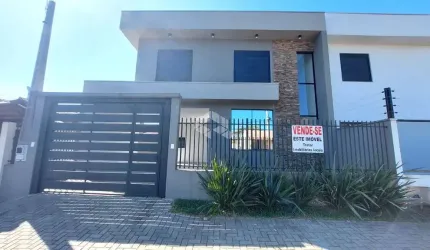 Casa com 3 dormitórios, suíte, garagem para 2 carros em Novo Hamburgo