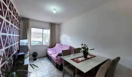 Casa em condomínio 2 dormitórios e 1 vaga no Bairro Igara
