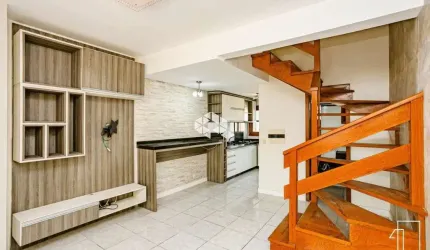 Casa sobrado  2 dormitórios, sacada, semi mobiliado, banheiro social, área de serviço, pátio. Localizado no bairro São José em Canoas.