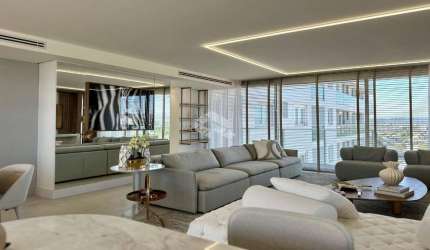 Apartamento decorado no Abu Dhabi, com 3 dormitórios, 3 suítes, mobiliado, 3 vagas de garagem. No centro da cidade de Esteio.