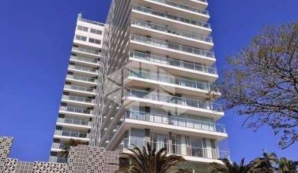 Apartamento novo, 3 dormitórios, 3 suites, 242,97 metros privativos. Suite master estendida. 3 vagas de garagem. Abudhabi Exclusive Residences