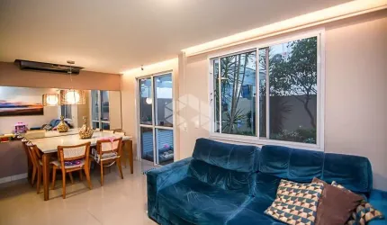 Sobrado finamente decorado com 3 (três) dorm sendo uma suíte próximo ao park shopping em Canoas