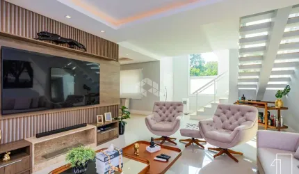 Casa Sobrado com 3 dormitórios/quartos no Bairro Marechal Rondon/Canoas. Aceita Financiamento .