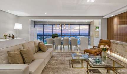 Apartamento  3 suítes, 4 vagas de garagem, no Centro de Canoas.