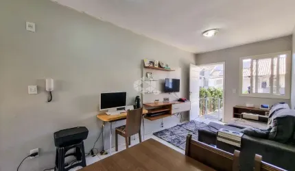 Casa condomínio, 63,00 m² de área privadas, 2 dormitórios, living com 3 ambientes, sala de estar, jantar e cozinha, 2 vagas de garagem, a venda