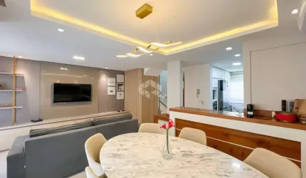Casa Mobiliada de 3 dormitórios sendo 1 suíte e 2 vagas de garagem ao lado do Park Shopping Canoas