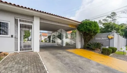 Sobrado de 3 dormitórios em Condomínio Fechado, em Canoas/RS